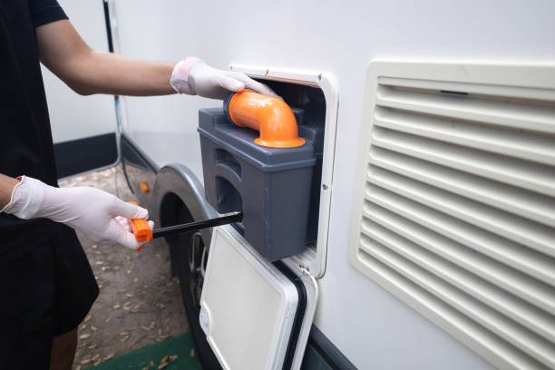 Best Sanitation services for porta potties  in Chenoa, IL